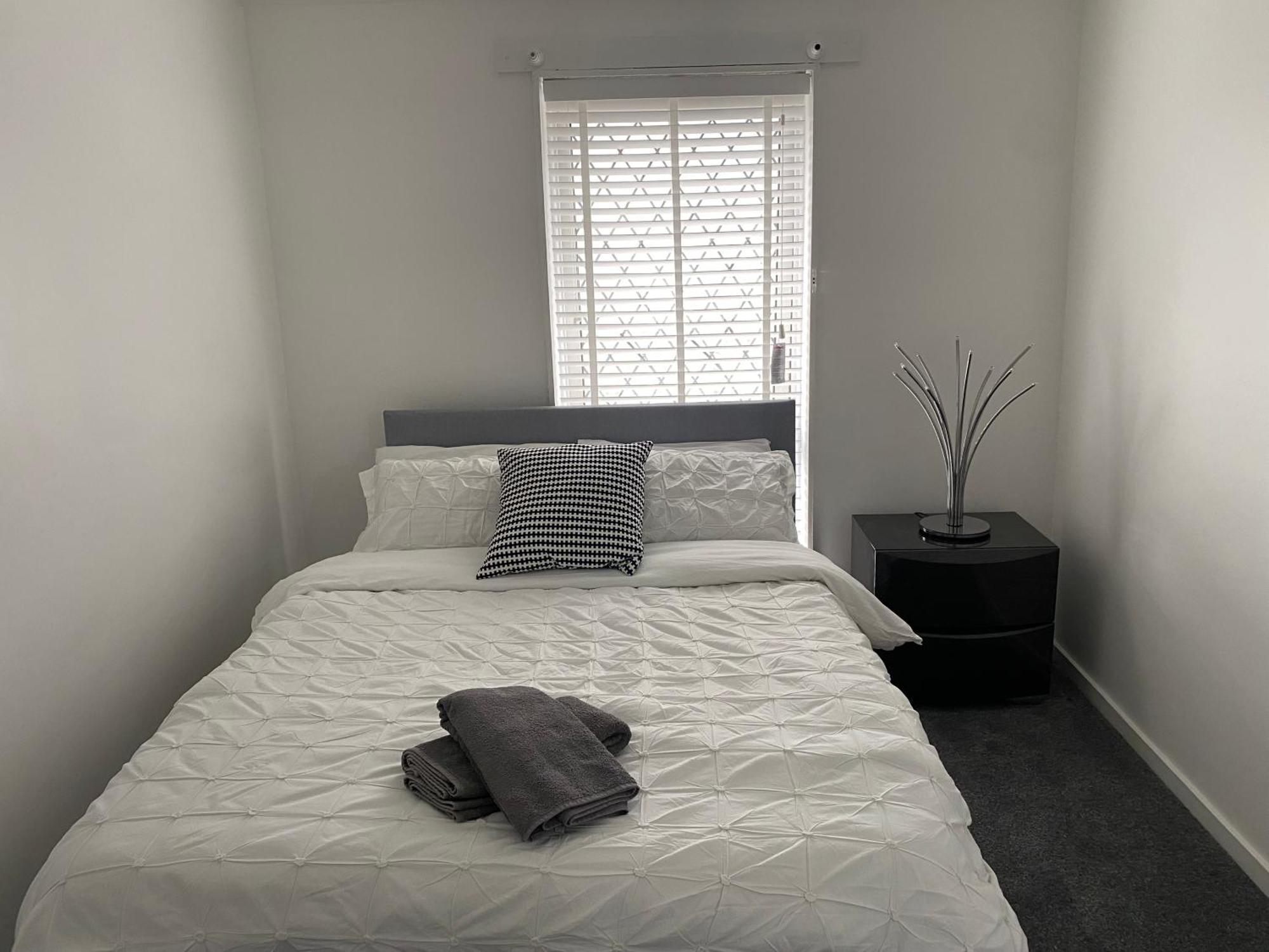 Woolwich - House - Sleeps 5 - Garden - Parking Ferienhaus London