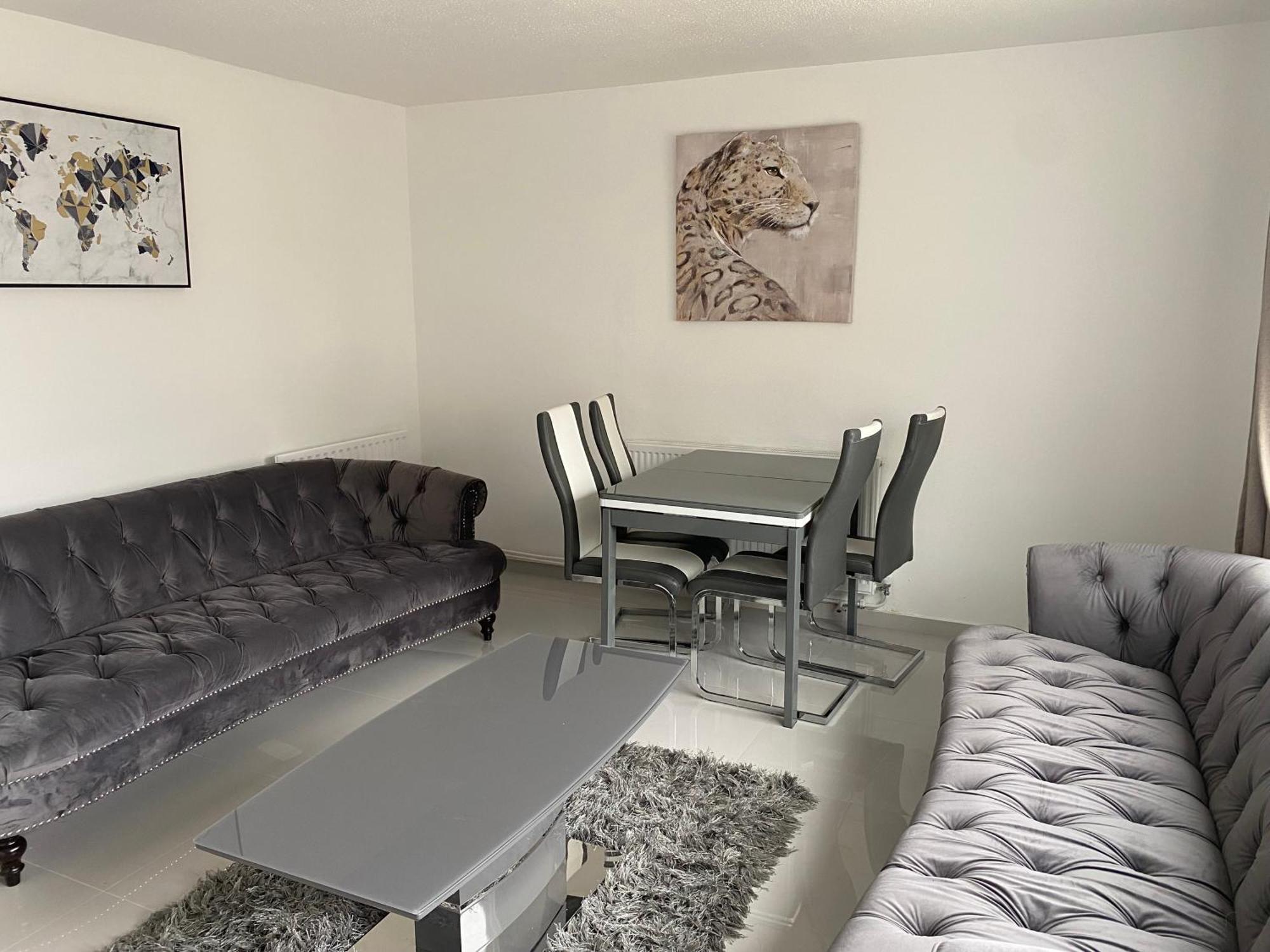 Ferienhaus Woolwich - House - Sleeps 5 - Garden - Parking *