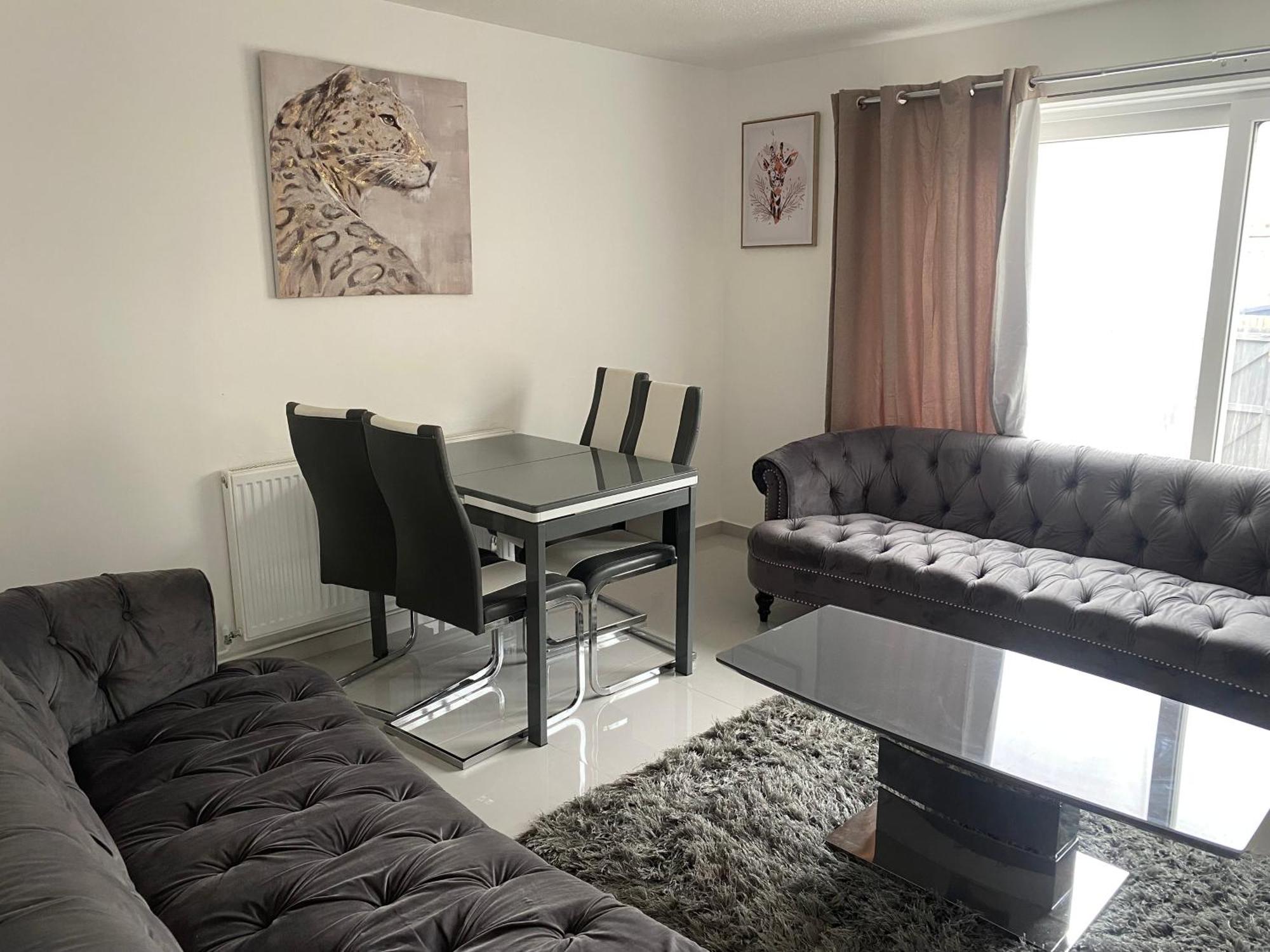 Woolwich - House - Sleeps 5 - Garden - Parking London